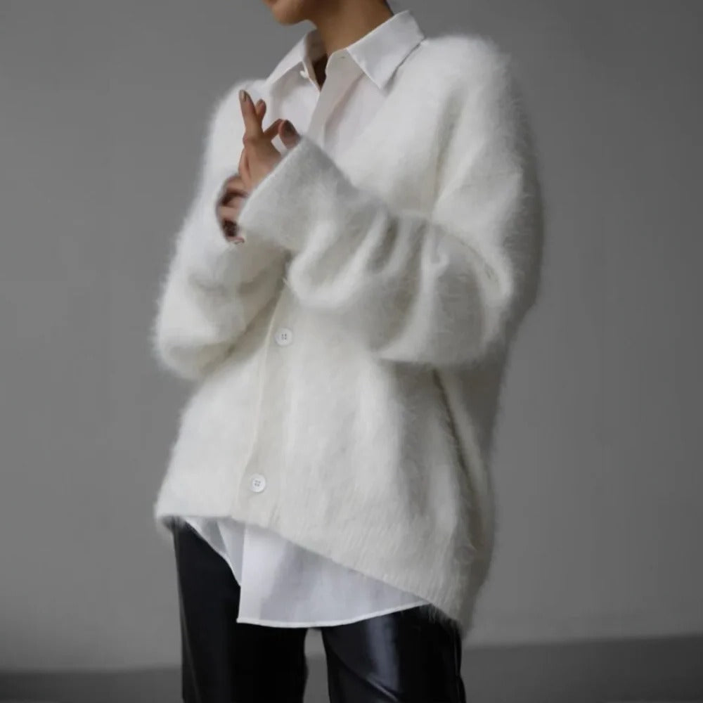 Women's Round Neck Knit Sweater with Natural Fibers and Gentle Skin Feel