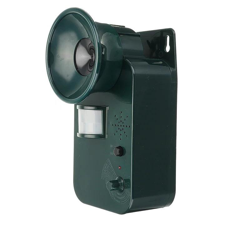 Motion-Activated Ultrasonic Animal Repeller with Adjustable Frequency and Flashing Light
