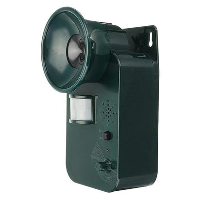 Motion-Activated Ultrasonic Animal Repeller with Adjustable Frequency and Flashing Light