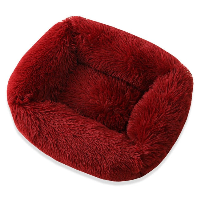 Plush Pet Bed with Raised Edge Support and Machine Washable Cover
