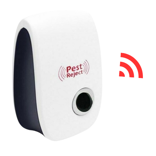 Ultrasonic Squirrel Repeller with Frequency Shifting and 800 Sq Ft Coverage