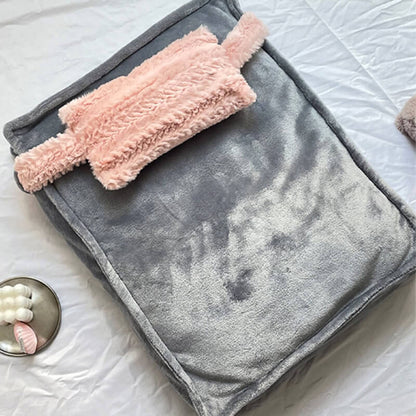 Plush Pet Bed Set with Faux Fur and Raised Edges, Machine Washable