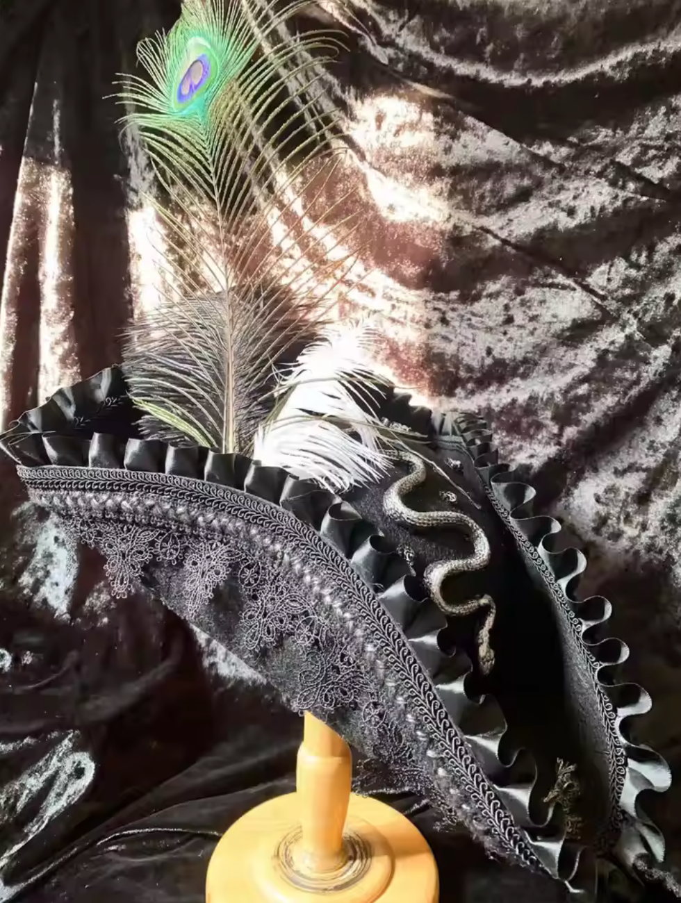 Pirate Skull Triangle Hat in Knit Fabric for Costume Events