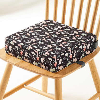 Foldable Booster Seat with Dual Strap Attachment and Removable Cover for Toddlers