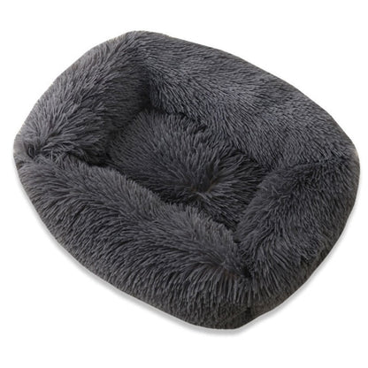 Plush Pet Bed with Raised Edge Support and Machine Washable Cover