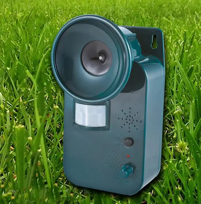 Motion-Activated Ultrasonic Animal Repeller with Adjustable Frequency and Flashing Light