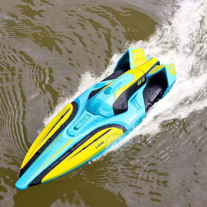 Remote Control Racing Boat with Dual Motors and 100m Range