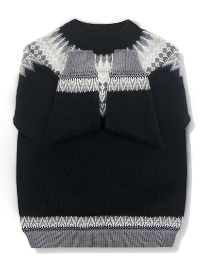 Womens Chunky Jacquard Round Neck Sweater with a Nature Inspired Pattern in Eight Colors