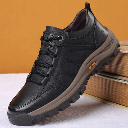 Men's Outdoor Shoes with Three Zone Arch Support and Sealed Weather Protection