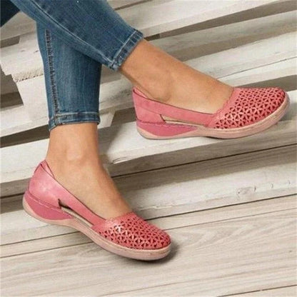 Women's Wide Toe Slip-On Flats with Cushioned Insole and Breathable Upper