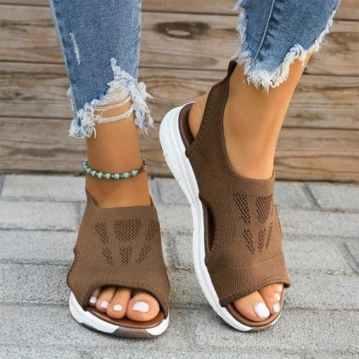 Cushioned Sport Sandals with Arch Support and Adjustable Straps for Women