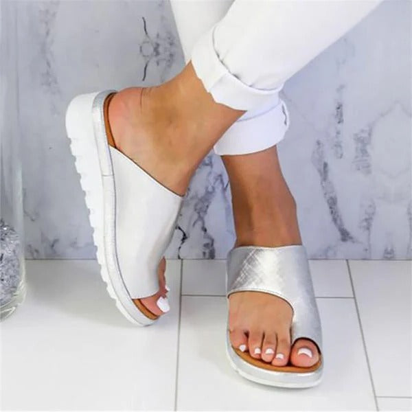 Cushioned Sandals with Curved Arch Support and Lateral Padding, 1-Inch Heel