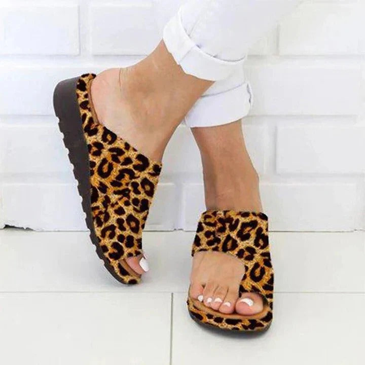 Toe Ring Sandals with Arch Support and Multi-Zone Weight Distribution for Women