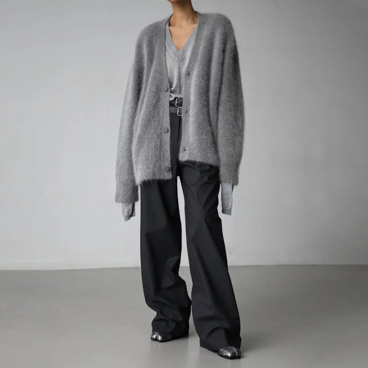 Women's Round Neck Knit Sweater with Natural Fibers and Gentle Skin Feel