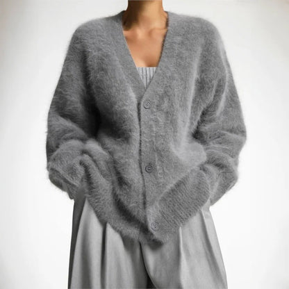 Women's Round Neck Knit Sweater with Natural Fibers and Gentle Skin Feel