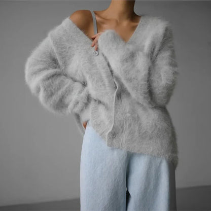 Women's Round Neck Knit Sweater with Natural Fibers and Gentle Skin Feel