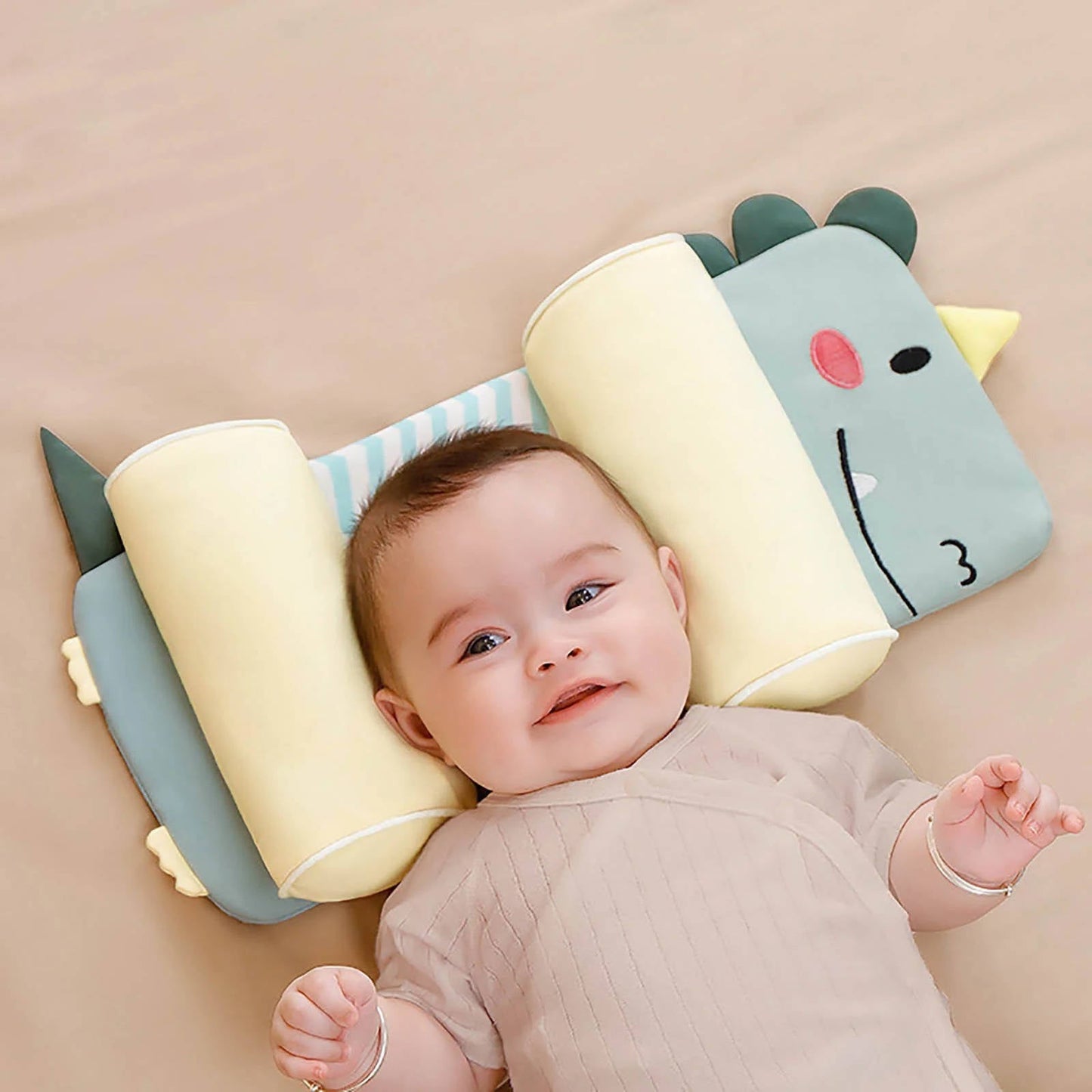 Infant Head Shaping Pillow with Adjustable Side Cushions and Buckwheat Fill