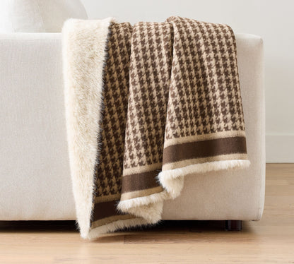 Houndstooth Throw Blanket with Faux Fur Backing, 50x60 Inches