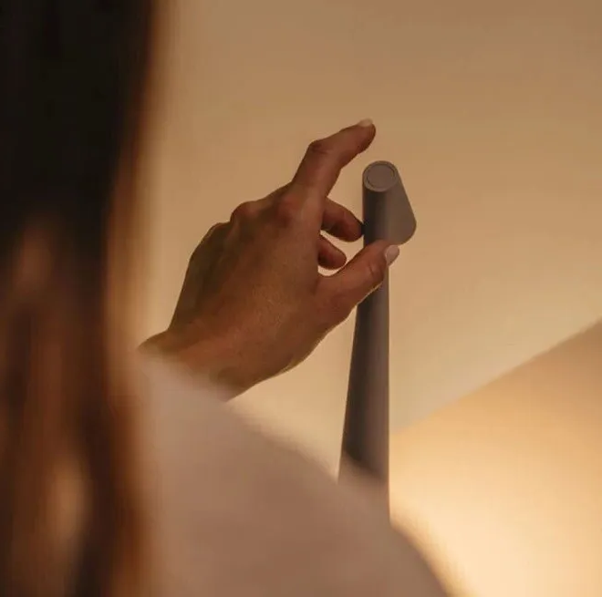 Wireless Touch Table Lamp with Adjustable Brightness and Color Temperature