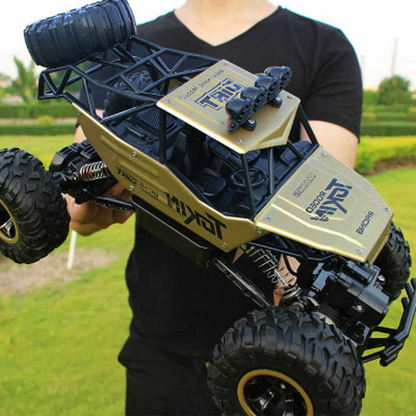 4WD Remote Control Truck with Dual Motors and 260ft Range, 35KM/H Speed