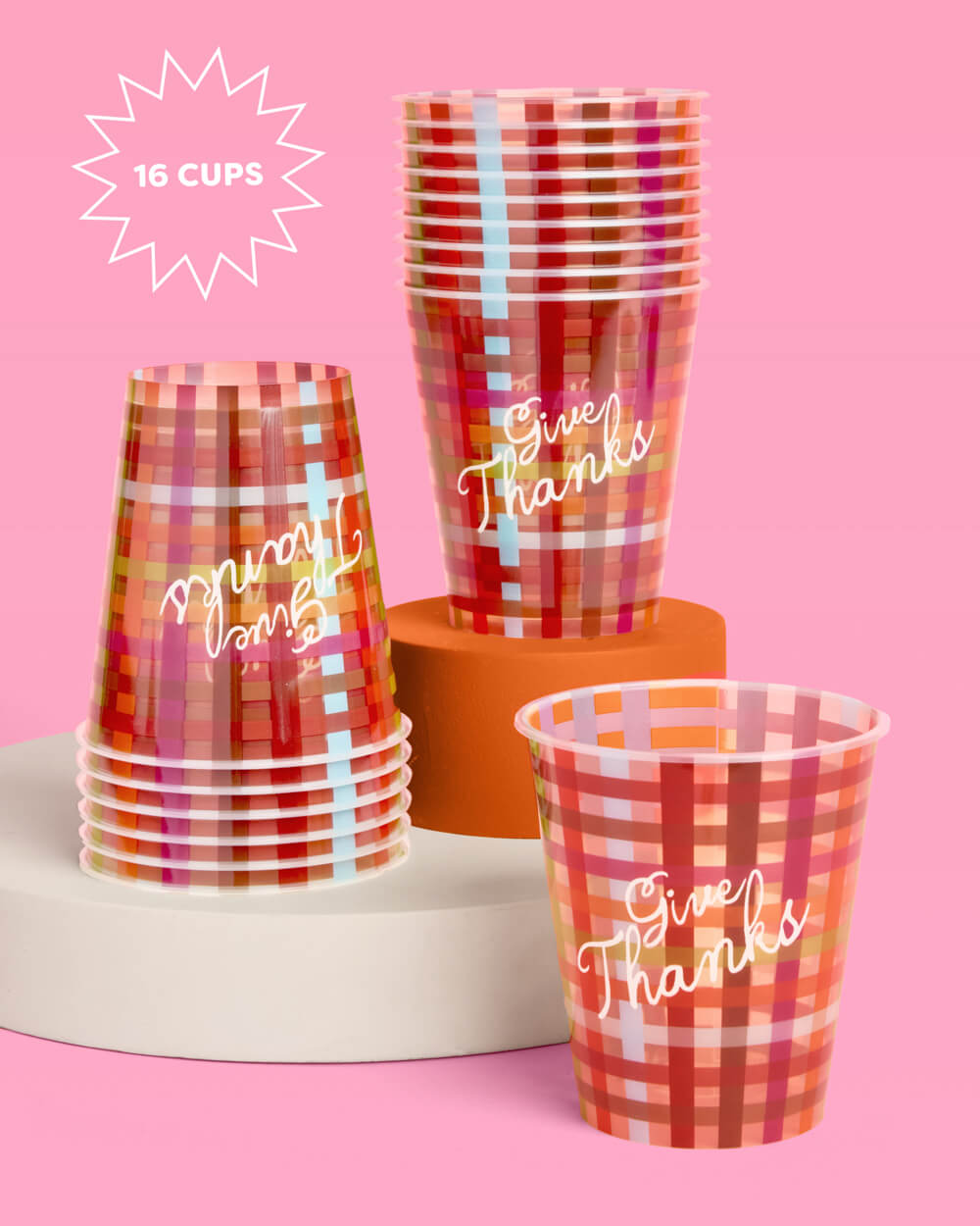 Plaid Paper Cups with Burgundy Checkered Pattern and Give Thanks Script, 16-Pack